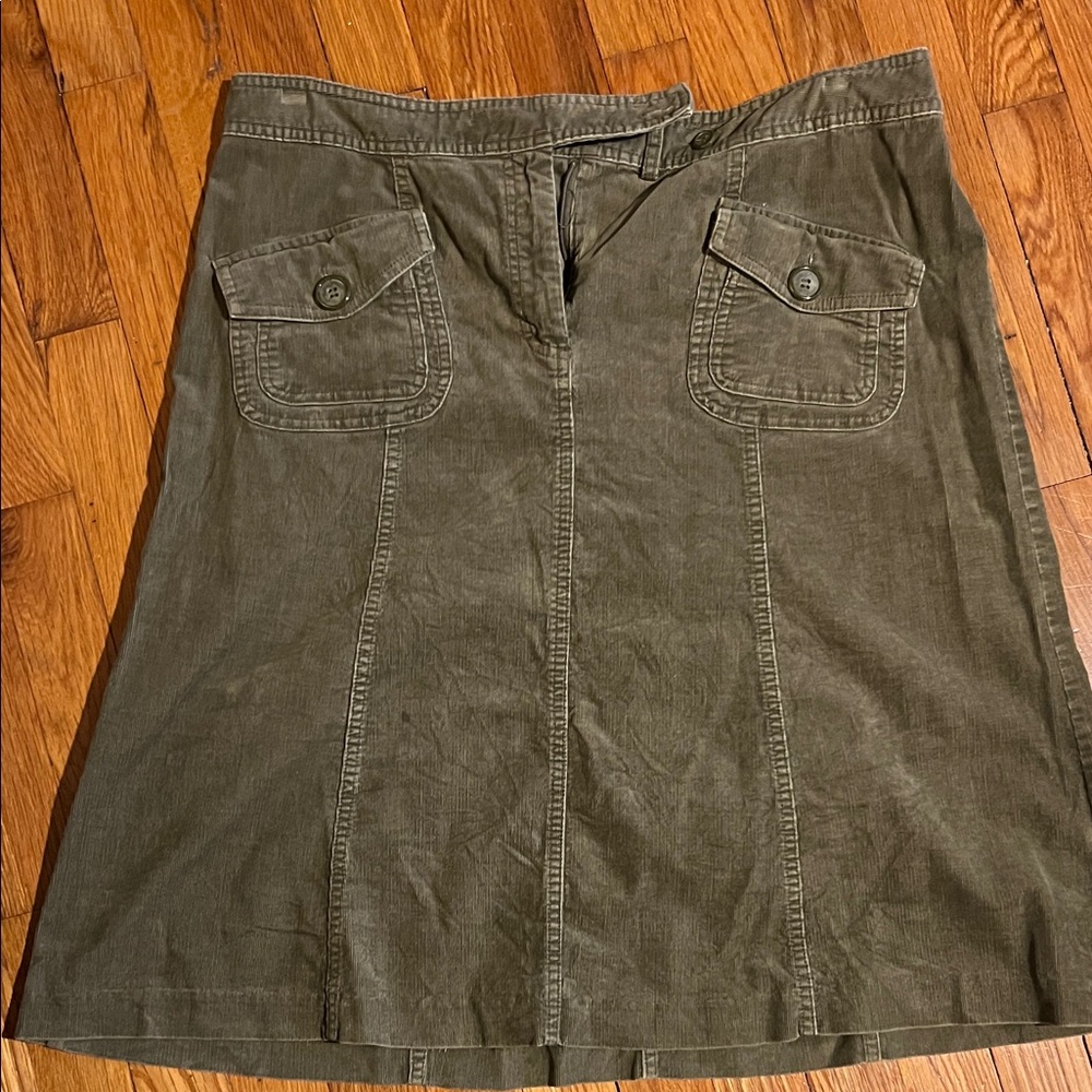Context Olive A-Line Skirt with Pockets